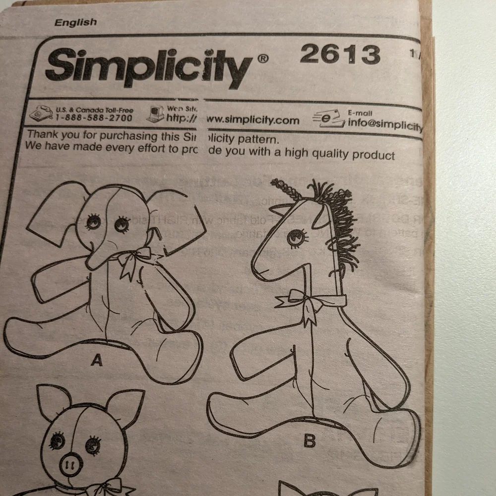 New  Simplicity 2613 Elephant, Giraffe, Pig & Bear uncut animal sewing pattern